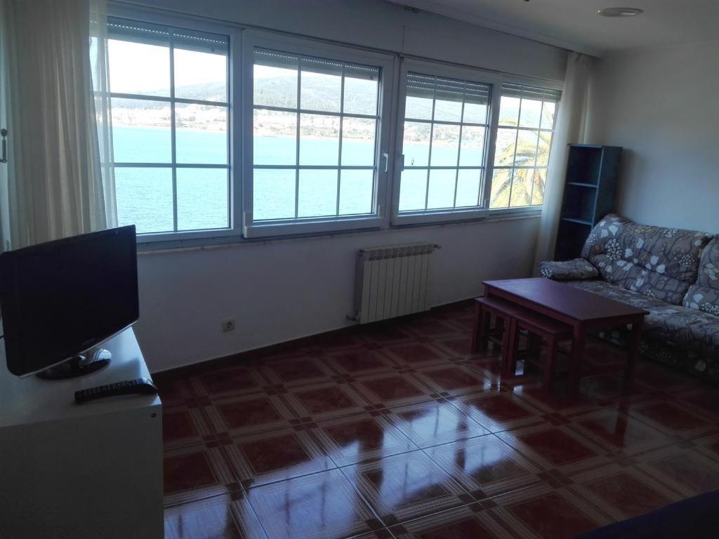 Hotel Corcubion Playa De Quenxe Kamer foto